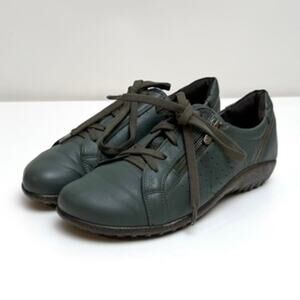 Naot Women's Moko Hunter Green Leather Lace Up Shoe - EU 41 US10-10.5